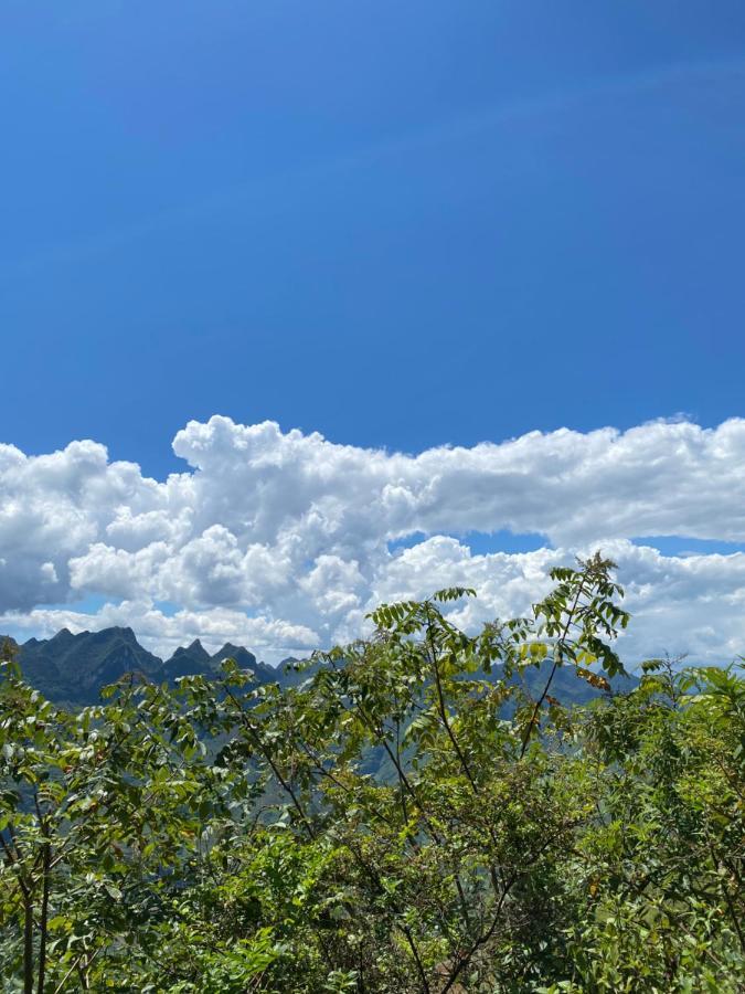Nha Nghi Viet Nhat Meo Vac Buitenkant foto